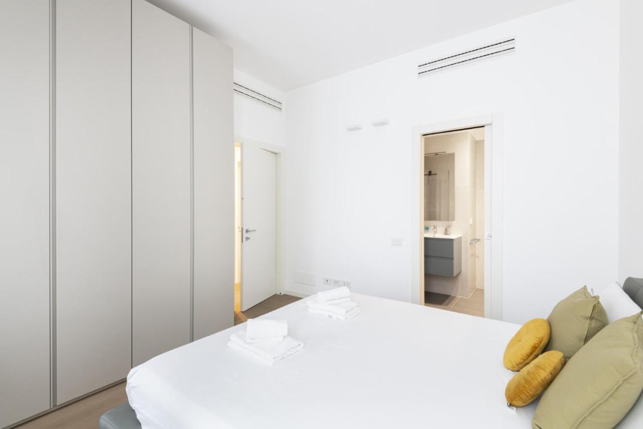 Easylife - Lussuosa Dimora Con Rooftop Condominiale Vista Duomo Milánó Kültér fotó