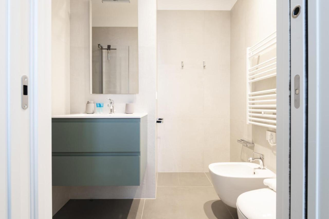 Easylife - Lussuosa Dimora Con Rooftop Condominiale Vista Duomo Milánó Kültér fotó