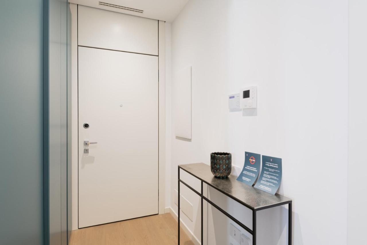 Easylife - Lussuosa Dimora Con Rooftop Condominiale Vista Duomo Milánó Kültér fotó