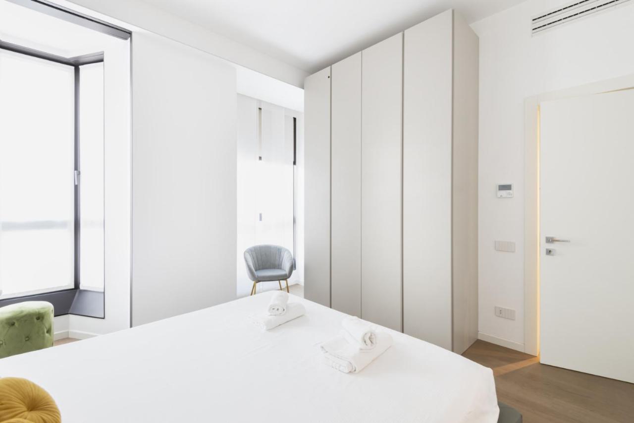 Easylife - Lussuosa Dimora Con Rooftop Condominiale Vista Duomo Milánó Kültér fotó