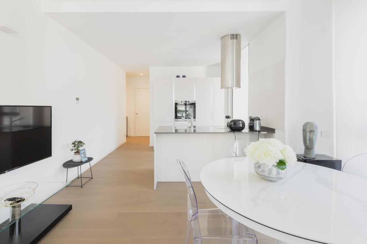 Easylife - Lussuosa Dimora Con Rooftop Condominiale Vista Duomo Milánó Kültér fotó